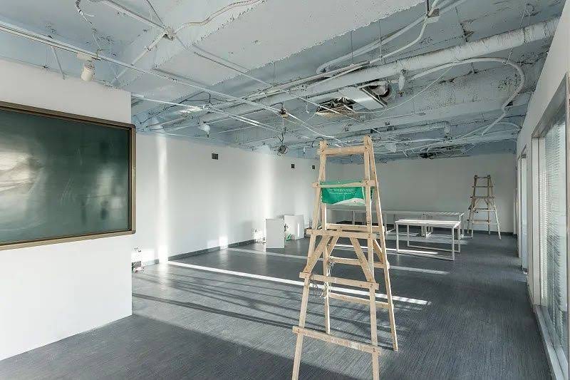 客厅和餐厅一体装修设计全攻略:空间利用率提升30%的7大技巧 - 装修效果图