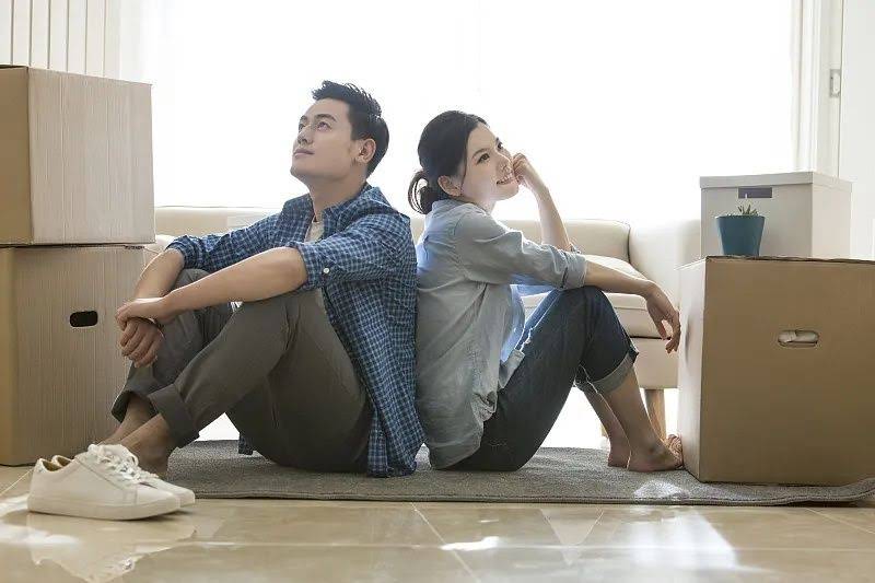 卧室紫色调装修全攻略:推荐5大配色方案+20张高清效果图(附避坑指南) - 装修效果图