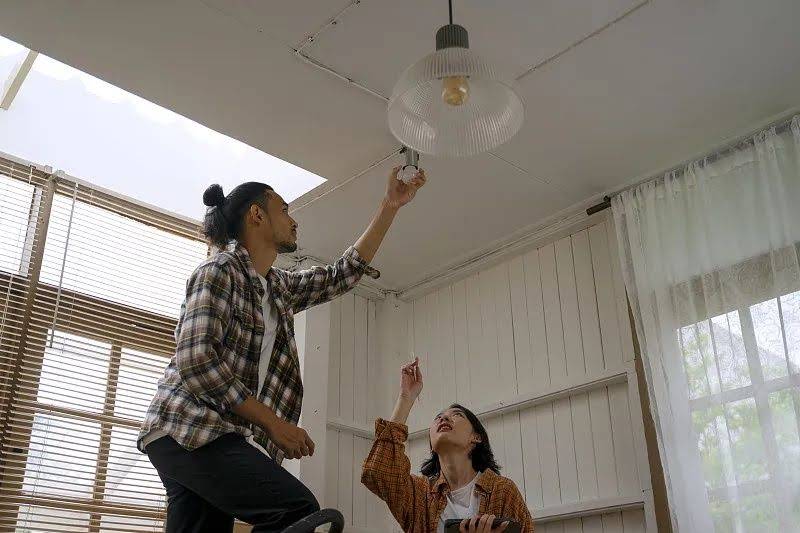 105平米现代简约风装修全攻略:小户型高性价比设计+避坑指南 - 装修效果图