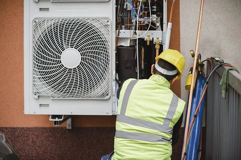 客厅通顶吊顶设计全攻略：3步打造极简风格空间，省下50%装修预算 - 装修效果图