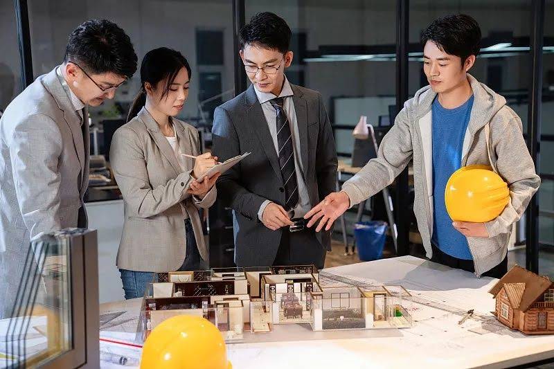 最新趋势商场店面装修设计全攻略:品牌升级+客流提升的15个关键策略 - 装修效果图
